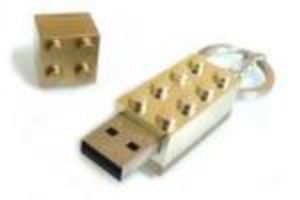 Zlatni LEGO USB Flash