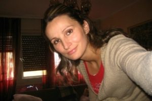 Vredna mama piskaralo: Angelina Radulović