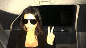 Kim Kardashian uplivava u politicke vode?