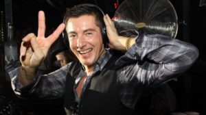Stefano Gabbana voli turbo folk!