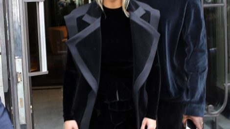 Kim Kardashian postala plavuša?!