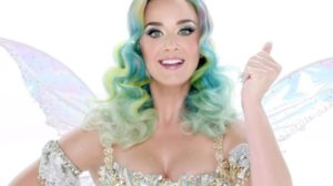 HM i Katy Perry praznična kampanja