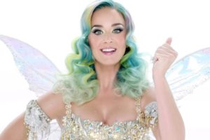 HM i Katy Perry praznična kampanja