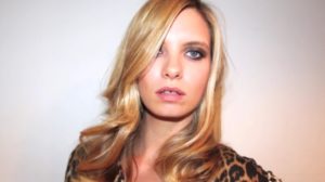 Kako pozirati da ispadneš dobro na svakoj fotografiji?