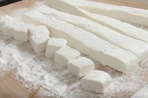 Penaste bombone ili Marshmallows