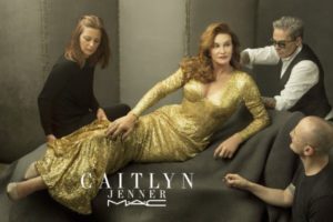 Caitlyn Jenner promo lice MAC šminke!