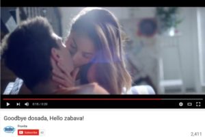 Hello sokovi promovišu maloletnički seks?