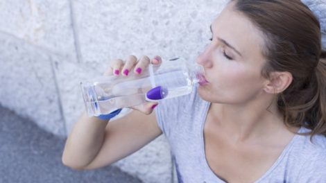 Kako da pijete dovoljno vode?