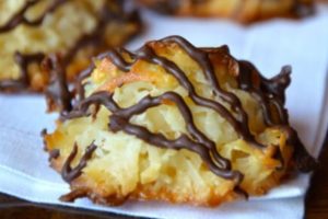 Kokos makaronsi sa čokoladom