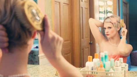 Zašto razbijeno ogledalo donosi 7 godina nesreće?