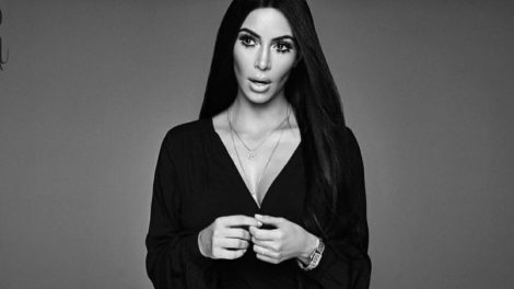 Kim Kardashian kao Cher – nove provokativne fotografije najstarlete!