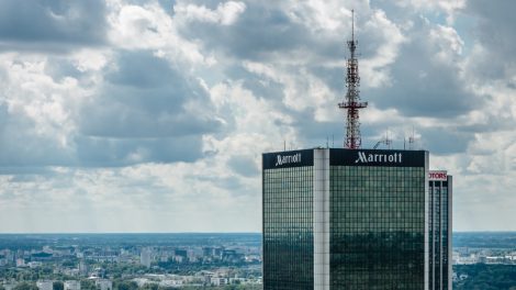 Skandal u najavi: Marriott hoteli diskriminišu solo žene