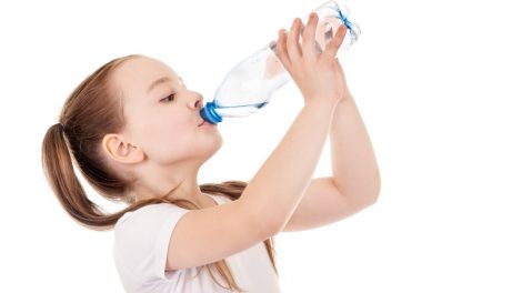 Koliko vode deca treba da piju?